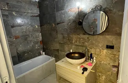 دوبلكس - 3 غرف نوم - 3 حمامات للبيع في الحي السابع - الشيخ زايد - الجيزة