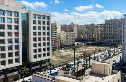 شقة - 3 غرف نوم - 3 حمامات للبيع في سموحة - حي شرق - الاسكندرية