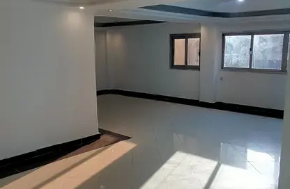 شقة - 3 غرف نوم - 1 حمام للايجار في المهندسين - الجيزة شقة - 3 غرف نوم - 1 حمام للايجار في المهندسين - الجيزة
