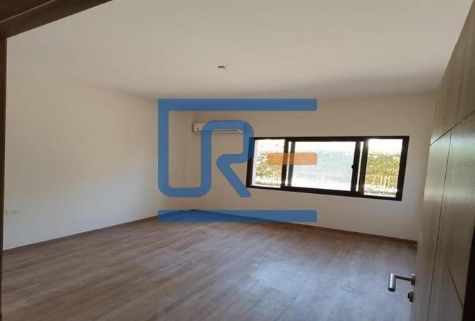 8199018 - Property Image 2