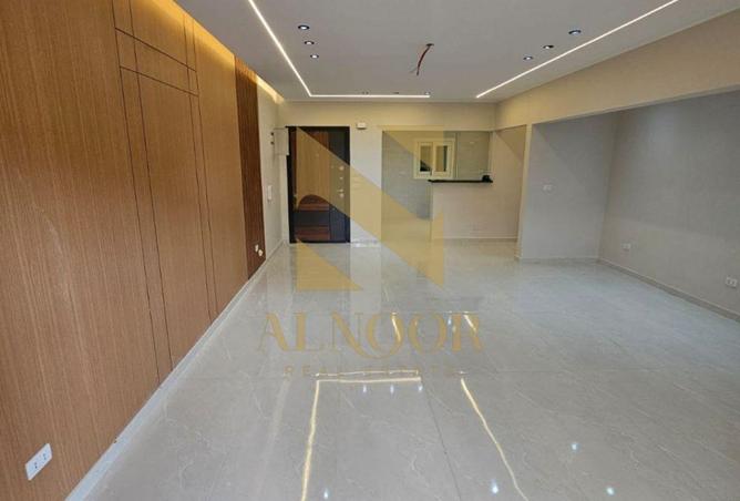 8562021 - Property Image 2