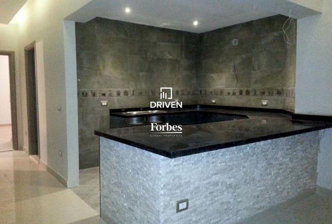 8010751 - Property Image 2