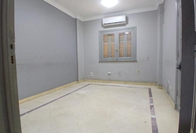 8183345 - Property Image 2