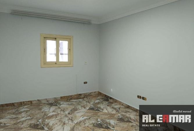 8067125 - Property Image 3