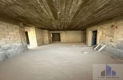 Apartment - 3 Bedrooms - 3 Bathrooms for sale in Mountain View Hyde Park - 5th Settlement Compounds - The 5th Settlement - New Cairo City - Cairo