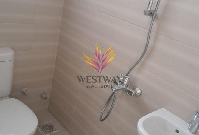 8067003 - Property Image 3