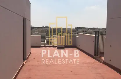 Penthouse - 4 Bedrooms - 4 Bathrooms for sale in Westown - Sheikh Zayed Compounds - Sheikh Zayed City - Giza