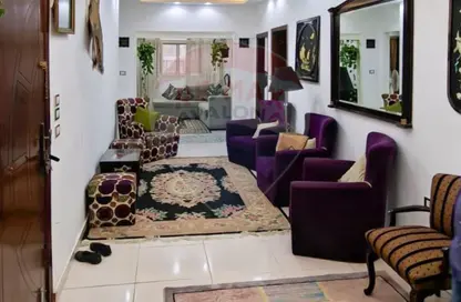 شقة - 6 غرف نوم - 2 حمامات للبيع في شارع الأحقاف - الإبراهيمية - حي وسط - الاسكندرية