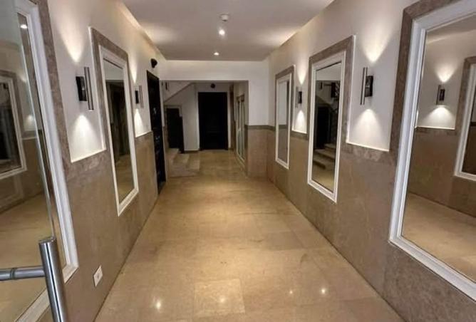 8562009 - Property Image 2