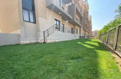 Hotel Apartment - 1 Bedroom - 1 Bathroom for sale in Moon Residences - Fifth Square - The 5th Settlement - New Cairo City - Cairo