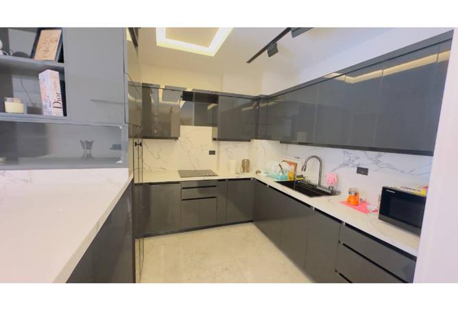 8458811 - Property Image 2