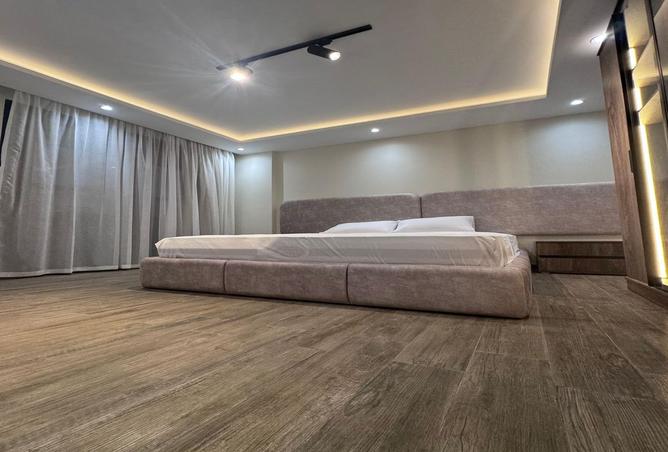 8025161 - Property Image 2