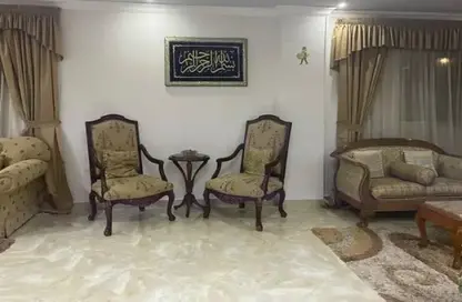 Apartment - 3 Bedrooms - 2 Bathrooms for rent in Doctor Ali Mosharafa St. - Al Narges 6 - Al Narges - New Cairo City - Cairo