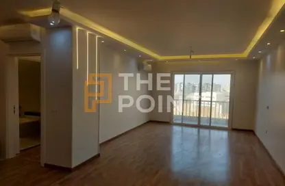 Apartment - 1 Bedroom - 2 Bathrooms for sale in Hyde Park - 5th Settlement Compounds - The 5th Settlement - New Cairo City - Cairo