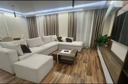 Apartment - 2 Bedrooms - 2 Bathrooms for rent in Madinaty - Cairo
