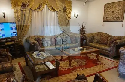Apartment - 3 Bedrooms - 2 Bathrooms for rent in New Cairo Centre - North Teseen St. - The 5th Settlement - New Cairo City - Cairo