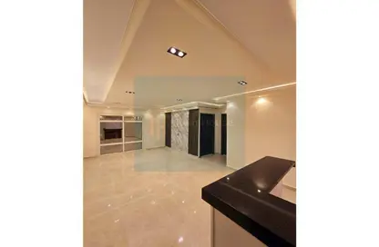 Apartment - 2 Bedrooms - 1 Bathroom for sale in Madinaty - Cairo