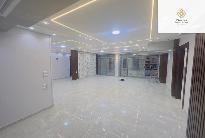 8233842 - Property Main Image