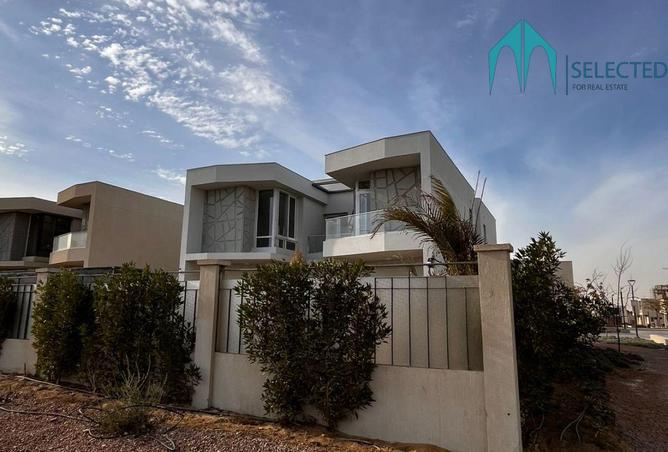 8365242 - Property Image 3