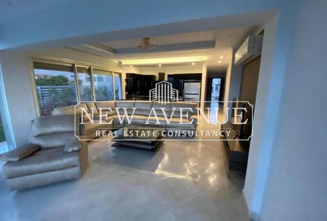 8046259 - Property Image 2