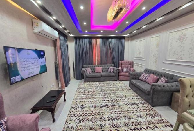 8180702 - Property Main Image