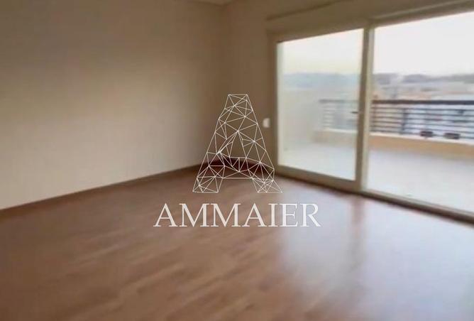 8188023 - Property Image 2