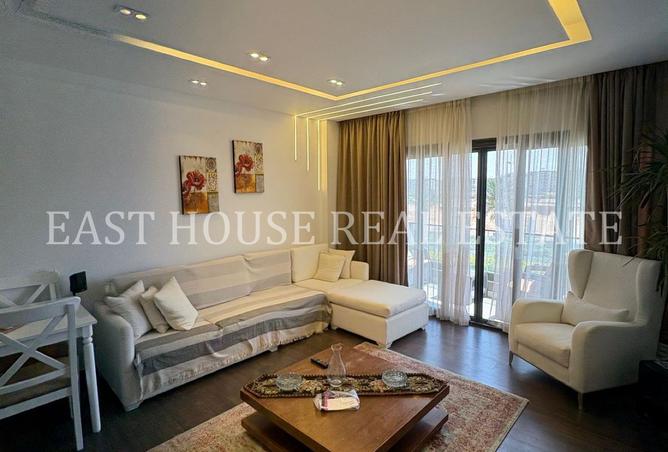 8065967 - Property Image 2