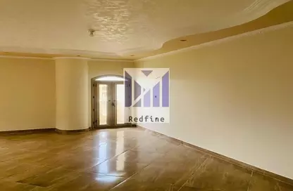 Apartment - 3 Bedrooms - 2 Bathrooms for rent in Area B - Ganoob El Acadimia - New Cairo City - Cairo