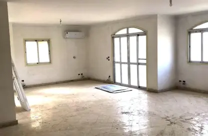 شقة - 4 غرف نوم - 2 حمامات للايجار في بيفرلي هيلز - كمبوندات الشيخ زايد - الشيخ زايد - الجيزة