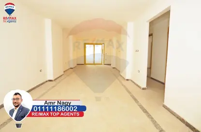 Apartment - 3 Bedrooms - 2 Bathrooms for sale in Saba Basha - Hay Sharq - Alexandria