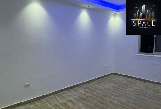 8055146 - Property Image 3