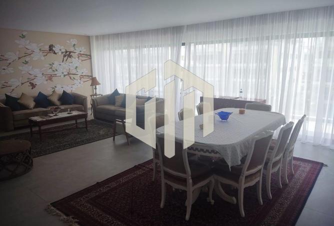 8023427 - Property Image 2