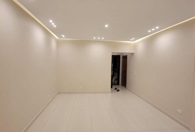 8515596 - Property Main Image