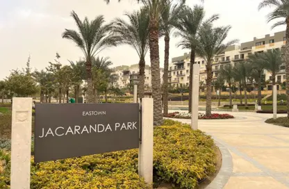 Apartment - 3 Bedrooms - 4 Bathrooms for sale in Eastown - 5th Settlement Compounds - The 5th Settlement - New Cairo City - Cairo