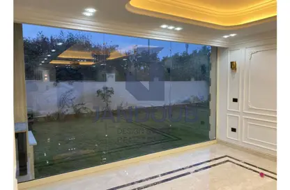 فيلا - 5 غرف نوم - 4 حمامات للبيع في زيزينيا جاردنز - امتداد المستثمرين الشمالية - مدينة القاهرة الجديدة - القاهرة
