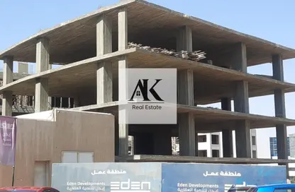 Whole Building - Studio - 7+ Bathrooms for sale in Bank Center Street - South Teseen St. - The 5th Settlement - New Cairo City - Cairo