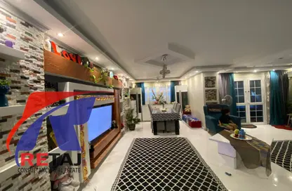 Apartment - 3 Bedrooms - 2 Bathrooms for sale in Al Tayaran St. - Rabaa Al Adaweyah - Nasr City - Cairo