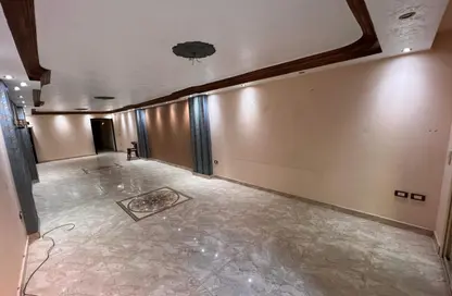 Apartment - 3 Bedrooms - 2 Bathrooms for sale in El Manial - Hay El Manial - Cairo