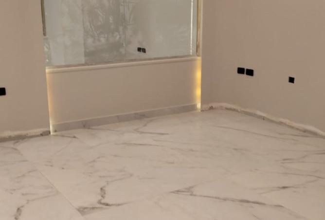 8555747 - Property Image 2