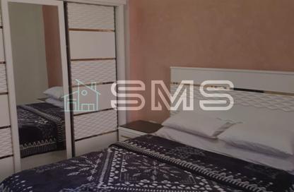 Apartment - 3 Bedrooms - 2 Bathrooms for rent in Doctor Ahmed Okasha St. - El Banafseg 6 - El Banafseg - New Cairo City - Cairo