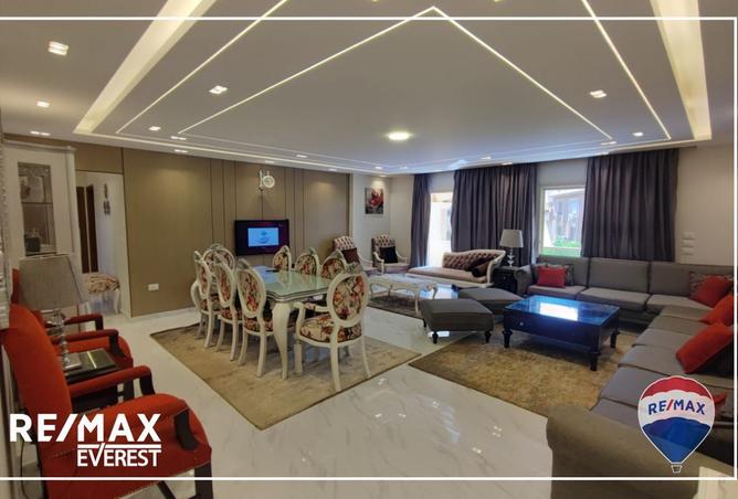 8258019 - Property Image 2