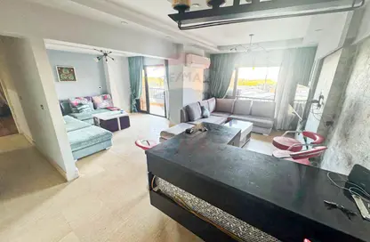 شقة - 2 غرف نوم - 2 حمامات للبيع في قصر المنتزة - قصر المنتزة - حي ثان المنتزة - الاسكندرية