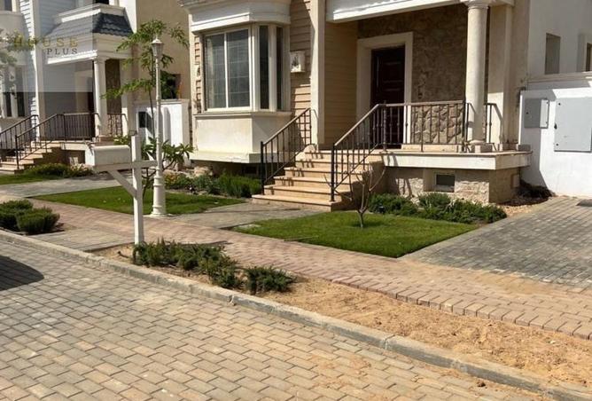 8200425 - Property Image 2