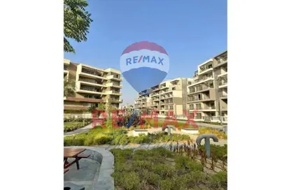 Apartment - 3 Bedrooms - 4 Bathrooms for sale in Swan Lake Residence - 5th Settlement Compounds - The 5th Settlement - New Cairo City - Cairo