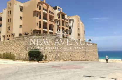 Chalet - 2 Bedrooms - 2 Bathrooms for sale in Emirates Heights - Qesm Ad Dabaah - North Coast