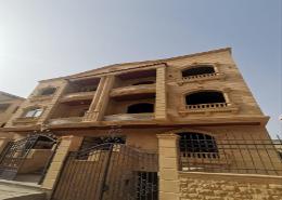 شقة - 4 غرف نوم - 3 حمامات for للبيع in مدينة العبور - القليوبية
