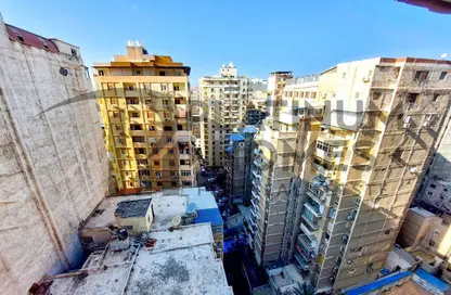 Apartment - 3 Bedrooms - 2 Bathrooms for sale in Laurent - Hay Sharq - Alexandria