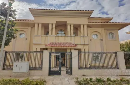 Villa - 7 Bedrooms for sale in Madinaty - Cairo