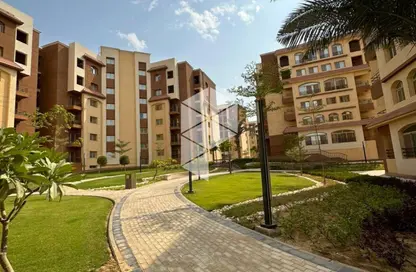 Apartment - 2 Bedrooms - 2 Bathrooms for sale in R3 - New Capital City - Cairo