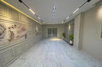 Apartment - 3 Bedrooms - 2 Bathrooms for sale in Gate 4 - Mena - Hadayek El Ahram - Giza